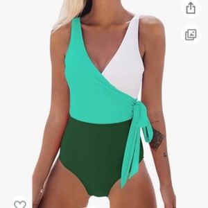Cupshe One piece swimsuit